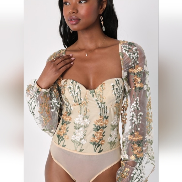 Embroidered Long Sleeve Bodysuit - Picture 3 of 7